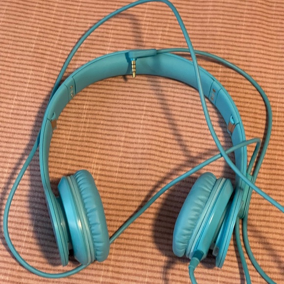 Beats Headphone Baby Blue